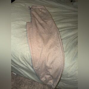 American Eagle Joggers in Mocha color